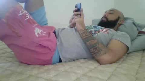 Snapshot of mr8plus chatting on January 27, 3:50 pm Mr8 online show from January 27, 3:50 pm