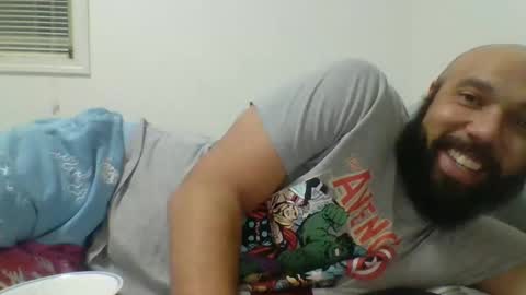 Snapshot of mr8plus chatting on January 28, 12:57 am Mr8 online show from January 28, 12:57 am