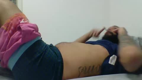 Snapshot of mr8plus chatting on January 30, 5:19 am Mr8 online show from January 30, 5:19 am