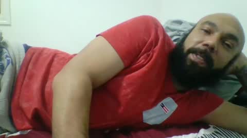 Snapshot of mr8plus chatting on February 2, 3:54 am Mr8 online show from February 2, 3:54 am