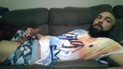 Snapshot of mr8plus chatting on February 6, 10:43 pm Mr8 online show from February 6, 10:43 pm