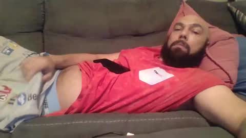 Snapshot of mr8plus chatting on March 7, 9:27 pm Mr8 online show from March 7, 9:27 pm