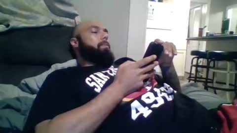 Snapshot of mr8plus chatting on October 19, 12:44 am Mr8 online show from October 19, 12:44 am