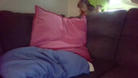 Mr8 online show from January 8, 9:28 pm