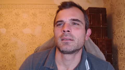 Snapshot of mr_alpacino chatting on December 7, 4:47 pm mr_alpacino online show from December 7, 4:47 pm