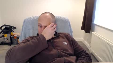 Mr Baldy Likes to Chat online show from November 14, 3:11 pm