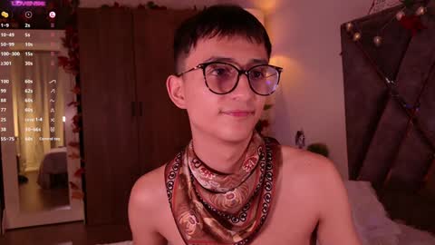 Mr Evans online show from December 12, 5:04 pm