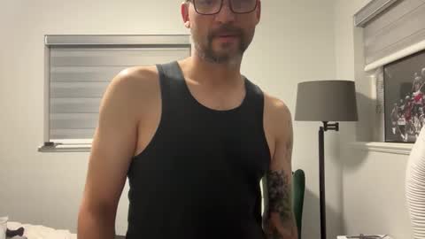 Snapshot of mr_halfling chatting on June 8, 11:21 am mr_halfling online show from June 8, 11:21 am