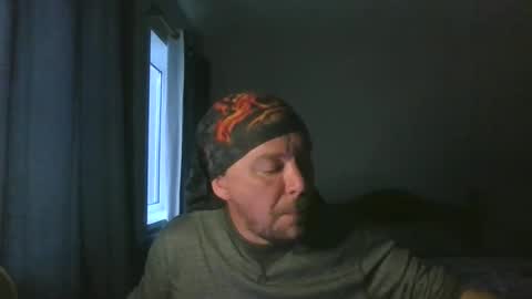 mr_i_ online show from May 3, 7:31 pm