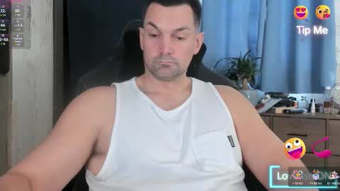 Cam online show from March 2, 5:42 pm