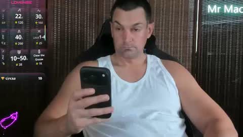 Snapshot of mr_mac69 chatting on July 14, 8:03 pm Cam online show from July 14, 8:03 pm