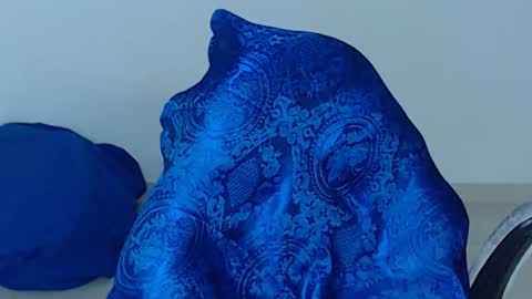 Max online show from March 21, 2:16 am