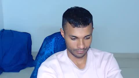 Max online show from April 15, 12:39 am