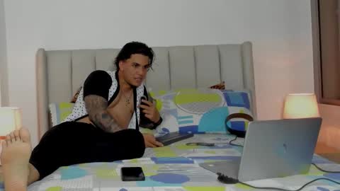 mr_maximo online show from March 16, 5:55 am