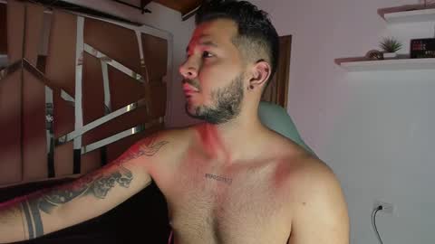 MIKEE online show from January 24, 3:11 am