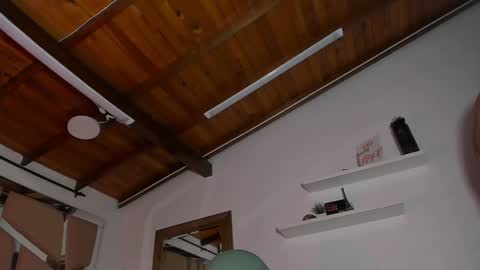 MIKEE online show from February 1, 9:11 am