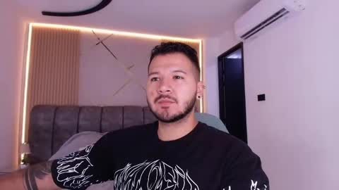 MIKEE online show from April 7, 3:07 am