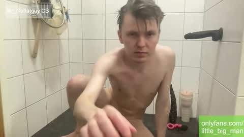 notfatguy online show from November 12, 12:11 am