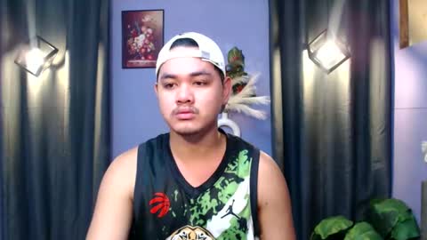 mr_olivercummerx online show from October 5, 1:59 am
