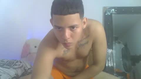 mr_sharkmaster777 online show from January 11, 2:47 pm