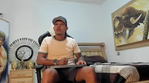 mr_stiven_ online show from March 26, 7:14 am