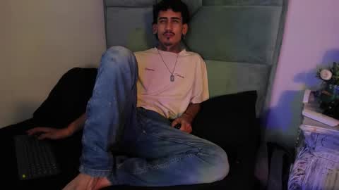 Snapshot of mr_strike chatting on December 15, 7:07 pm MR online show from December 15, 7:07 pm