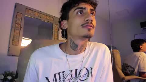 Snapshot of mr_strike chatting on December 17, 7:09 pm MR online show from December 17, 7:09 pm