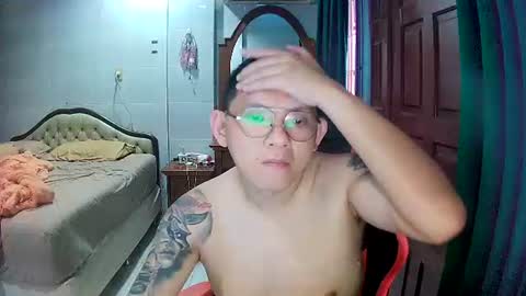 Snapshot of mr_thick89 chatting on September 21, 4:25 am mr_thick89 online show from September 21, 4:25 am