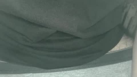 Snapshot of mr_whiiif chatting on December 2, 7:03 am mr_whiiif online show from December 2, 7:03 am