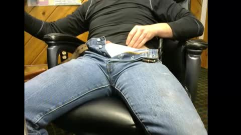 mr_x7333 online show from November 17, 3:34 am