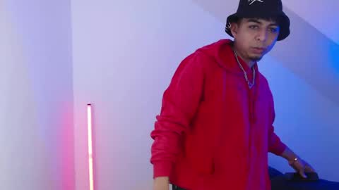 Alpha LATINO online show from April 13, 4:18 am