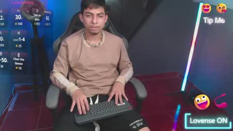 Snapshot of mralpha_latino chatting on June 10, 6:45 am Alpha LATINO online show from June 10, 6:45 am