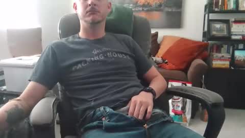 MrMcCray online show from December 3, 7:22 pm