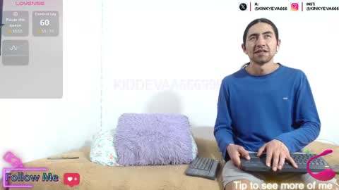 Mrandmrs666999 online show from May 20, 8:37 pm
