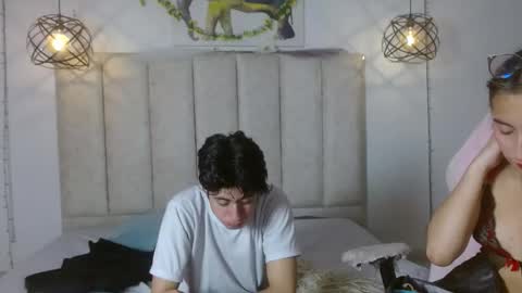 mrandmrvlxencs online show from May 11, 4:26 pm