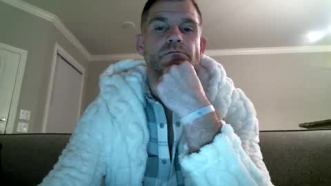 Snapshot of mrasstastix chatting on January 17, 4:17 am MrAsstastix online show from January 17, 4:17 am