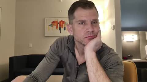 Snapshot of mrasstastix chatting on February 25, 1:37 am MrAsstastix online show from February 25, 1:37 am