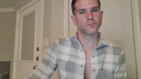 Snapshot of mrasstastix chatting on March 8, 4:49 am MrAsstastix online show from March 8, 4:49 am