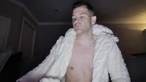 Snapshot of mrasstastix chatting on April 12, 10:09 am MrAsstastix online show from April 12, 10:09 am