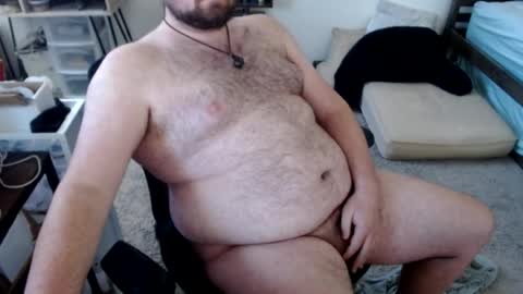Snapshot of mrbigbear66 chatting on June 17, 4:08 pm mrbigbear66 online show from June 17, 4:08 pm