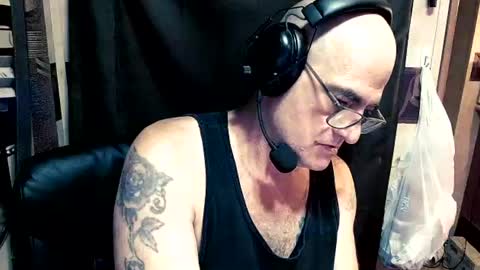 Snapshot of mrbiggintx chatting on July 5, 1:23 am mrbiggintx online show from July 5, 1:23 am