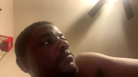 Snapshot of mrbigj92 chatting on July 19, 7:12 am mrbigj92 online show from July 19, 7:12 am
