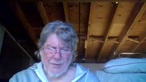 mrblade666 online show from February 11, 1:32 am