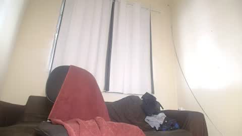 Snapshot of mrbrown_strong chatting on July 7, 3:27 pm mr brown online show from July 7, 3:27 pm