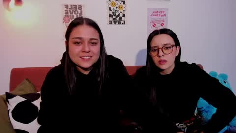Laura online show from June 3, 3:31 am