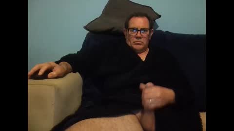 Snapshot of mrcaruso chatting on March 15, 12:05 am Mrcaruso online show from March 15, 12:05 am