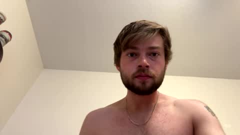 Snapshot of mrcoolguy68 chatting on January 19, 4:22 pm mrcoolguy68 online show from January 19, 4:22 pm