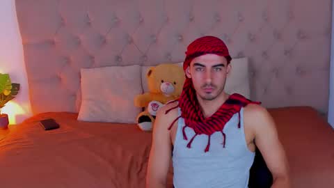 mr disan online show from November 18, 1:11 am