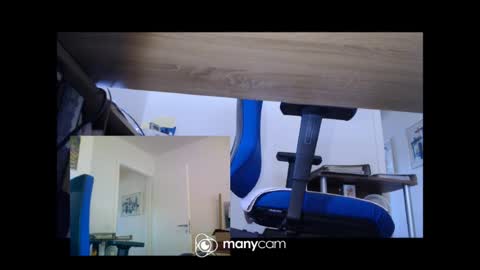 MrJohnsen1975 online show from August 2, 2:37 pm