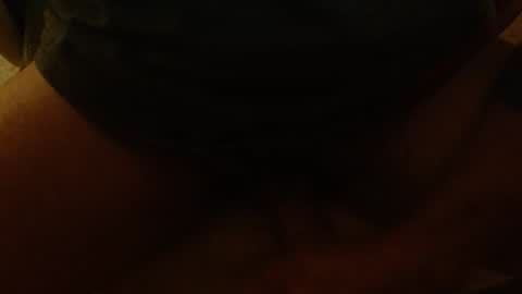 Snapshot of mre11118957 chatting on February 10, 4:05 am Mr-E online show from February 10, 4:05 am